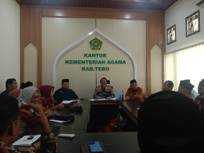 Kepala MIN 3 Tebo Hadiri Rapat Persiapan Safari Ramadhan Kepala MIN 3 Tebo Hadiri Rapat Persiapan Safari Ramadhan