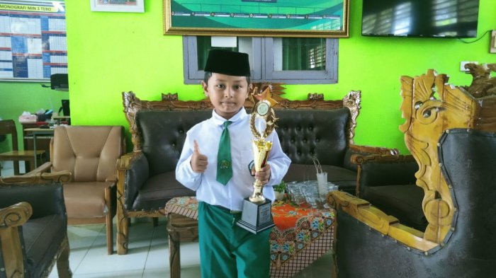 Abqori, Siswa MIN 3 Tebo, Raih Juara 1 Pidato Agama di FASI Provinsi Jambi 2025