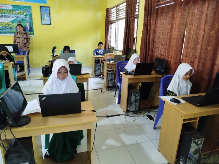 MIN 3 Tebo  Mengikuti OMI Sekabupaten Tebo Tahun 2025  di MAN 2 Tebo