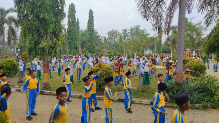 MIN 3 Tebo Rutin Gelar Senam Sehat Setiap Sabtu Pagi, Diikuti Antusias oleh Majelis Guru