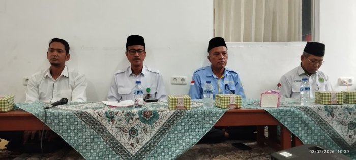 Kakankemenag Lakukan Monitoring dan Evaluasi Dana BOS di Kecamatan Rimbo Ilir