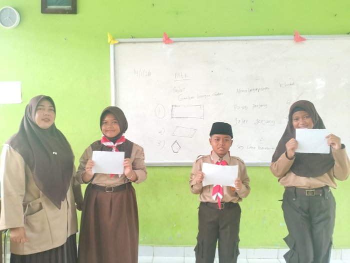 Asyiknya Matematika: Kelas V mengenal gambar Bangun Datar dan Sudut Siku-Siku dengan Kreatif!