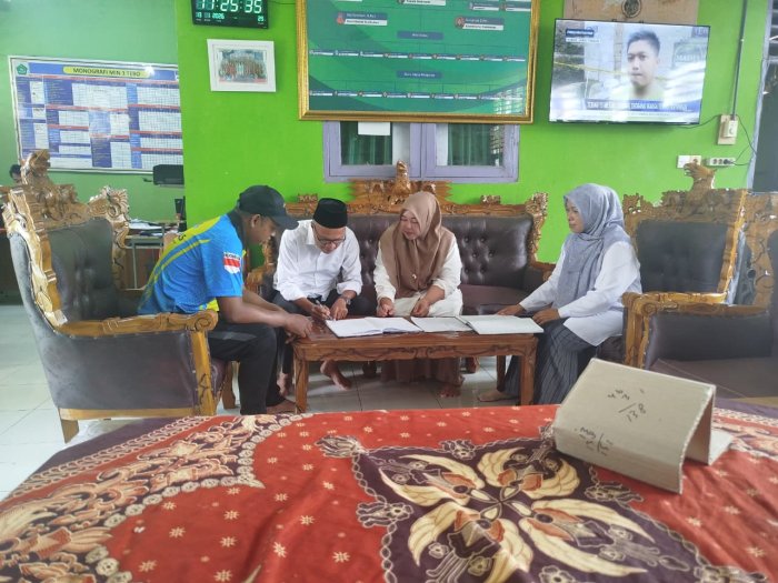 Kepala MIN 3 Tebo Lakukan Koordinasi Terkait Kedisiplinan Siswa Saat Jam Pelajaran